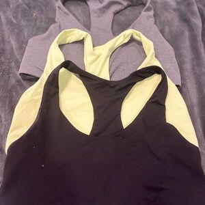 Old Navy Active Light Sports Bra.  -  excellent condition. Slightly worn.